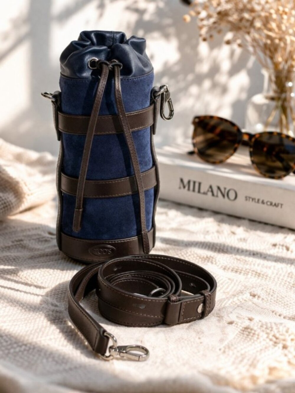 Tod’s Rare Suede Cylinder Bottle Bag Navy Brown Leather Cross Body Mini Italy - Picture 2 of 10